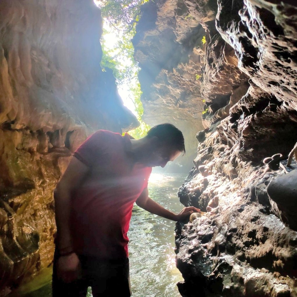 Rashmi_1212's tweet photo. @StuddsHelmet My best buddy @R1shi_Rish is most adventure loving person I know. He has been to so many bike trips, treks and solo journeys
#agloriousjourney #whosthestudd #studds #studdshelmets #prizegiveaway #winprizes #tagthatstudd #tagyourfriends #mostadventurous
@StuddsHelmet https://t.co/or1k7F8Z94