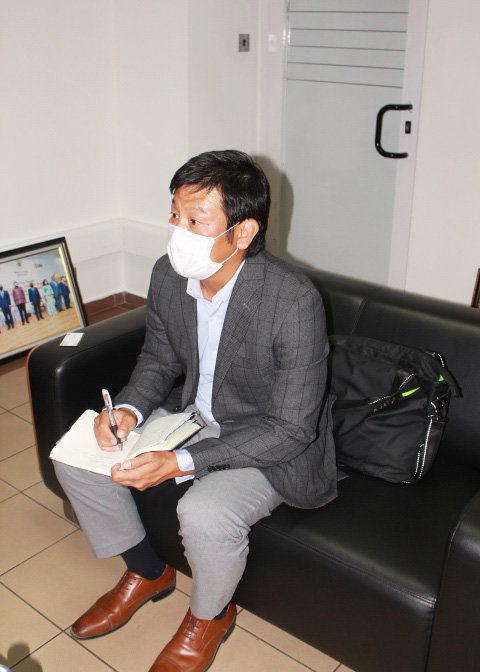 Gh_Chamber's tweet photo. Courtesy  visit to the Chamber by Mr. Hiroaki Sekine, Director  General  of Japan External  Trade Organization  (JETRO). https://t.co/1Y7JisrWXx
