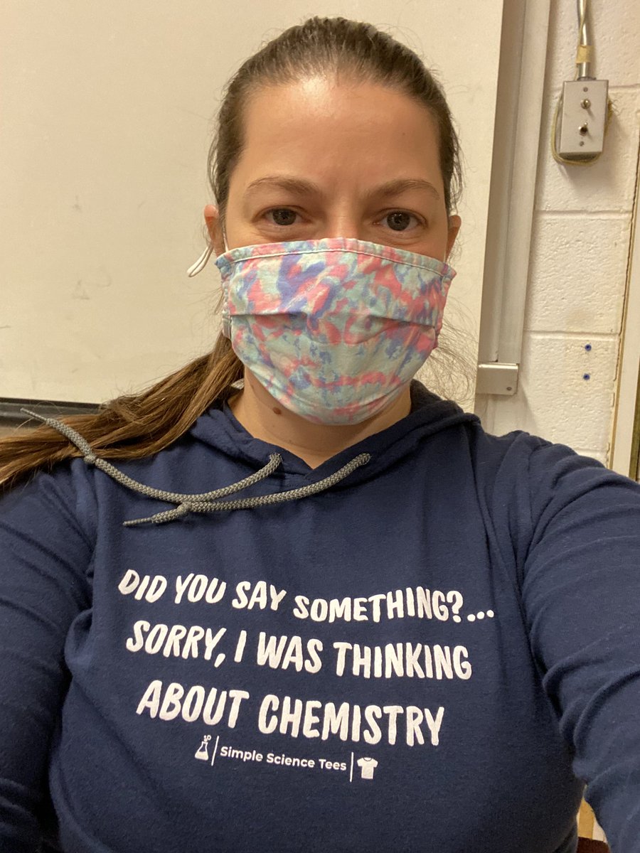 ashley_green2's tweet photo. Monday mood, huh? 🤔 what? did you say something??? #9weeksleft #Ru days left until summer break 😴 https://t.co/JibfP2na5u