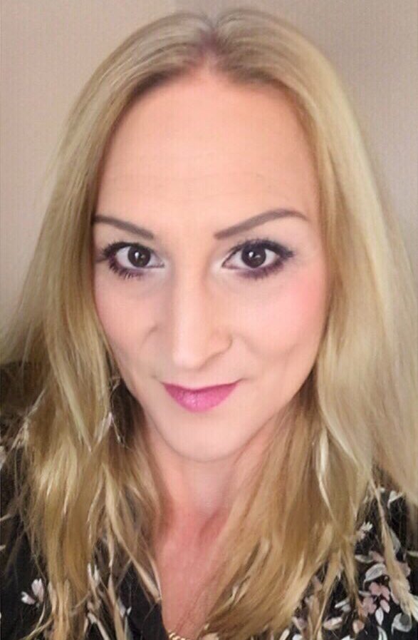 Feeling good is a strange concept one I have come to automatically accept,
I made that possible by taking a life changing imperative in choosing a well trodden transition narrative,
It changed my broken life to one of mending so turning it around my journey has a wonderful ending