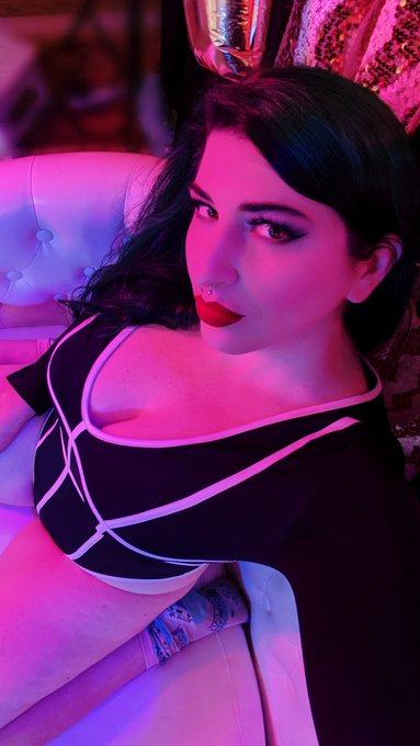 Get lost in my eyes Drown in my voice Sinking ever deeper Into the darkest depths of submission https://t