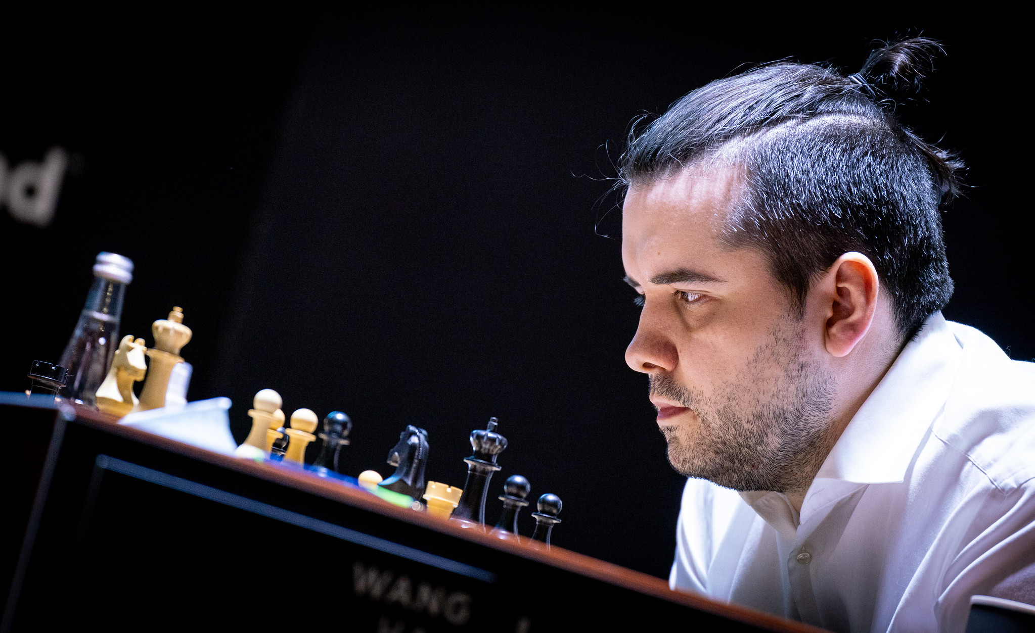 Ian Nepomniachtchi is leading #FIDECandidates after his round 5