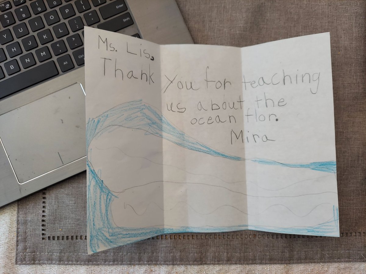 One of the best things about local STEM outreach for #InternationalWomensDay are all the letters from the students! #GirlsInSTEM #oceanmapping #sciencetwitter