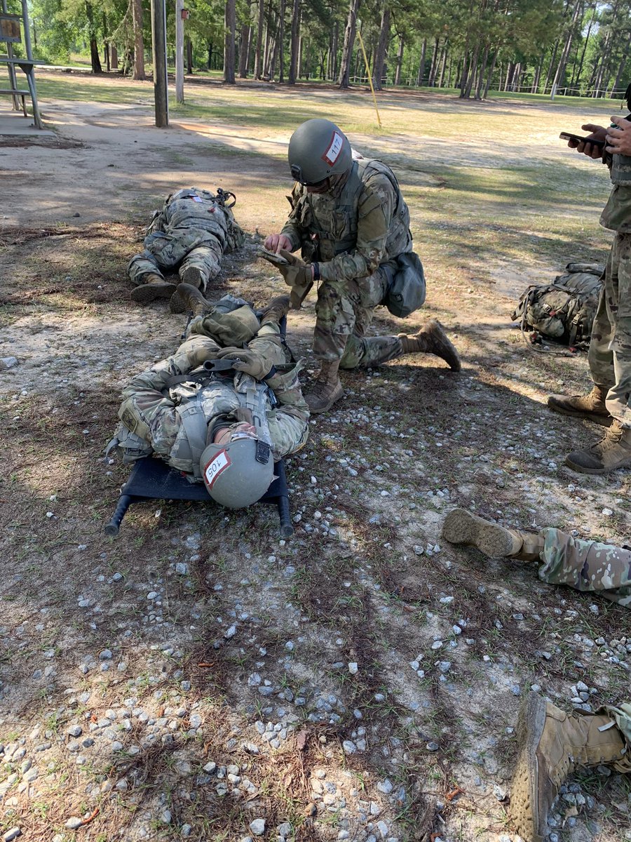 piflynn9's tweet photo. D/3-54 IN Battle March and Shoot as a part of their Forge! Building teamwork through shared hardship and of course some rifle marksmanship.
These young men are ready to start their Infantry training and Turn Green this Friday. Stay Off the Bench! @197SLEDGEHAMMER @Dave_Hodne https://t.co/wMDDT2sBSj