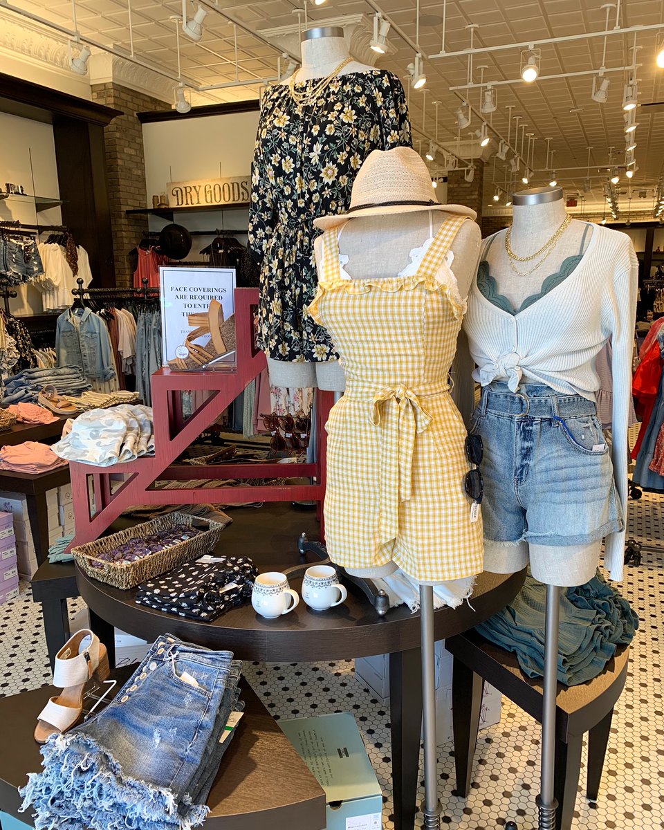 2 of our very favorite things for spring: GINGHAM and FLORAL☀️🌸

Shop pattern play at the link in our bio!
#drygoods #drygoodsusa #ginghamstyle #romperseason