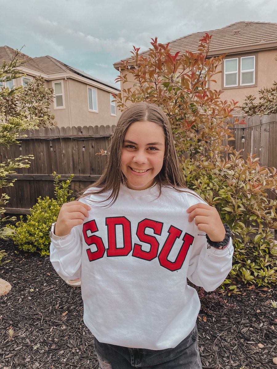 CASmithNorCal's tweet photo. Shout out to @sarahyoung2021 and @SDSU  Her dream school won over a couple of college softball offers. We are SO proud of you! @locododger @R3belWithACause @alyssahyoung https://t.co/PI92of0Kpx