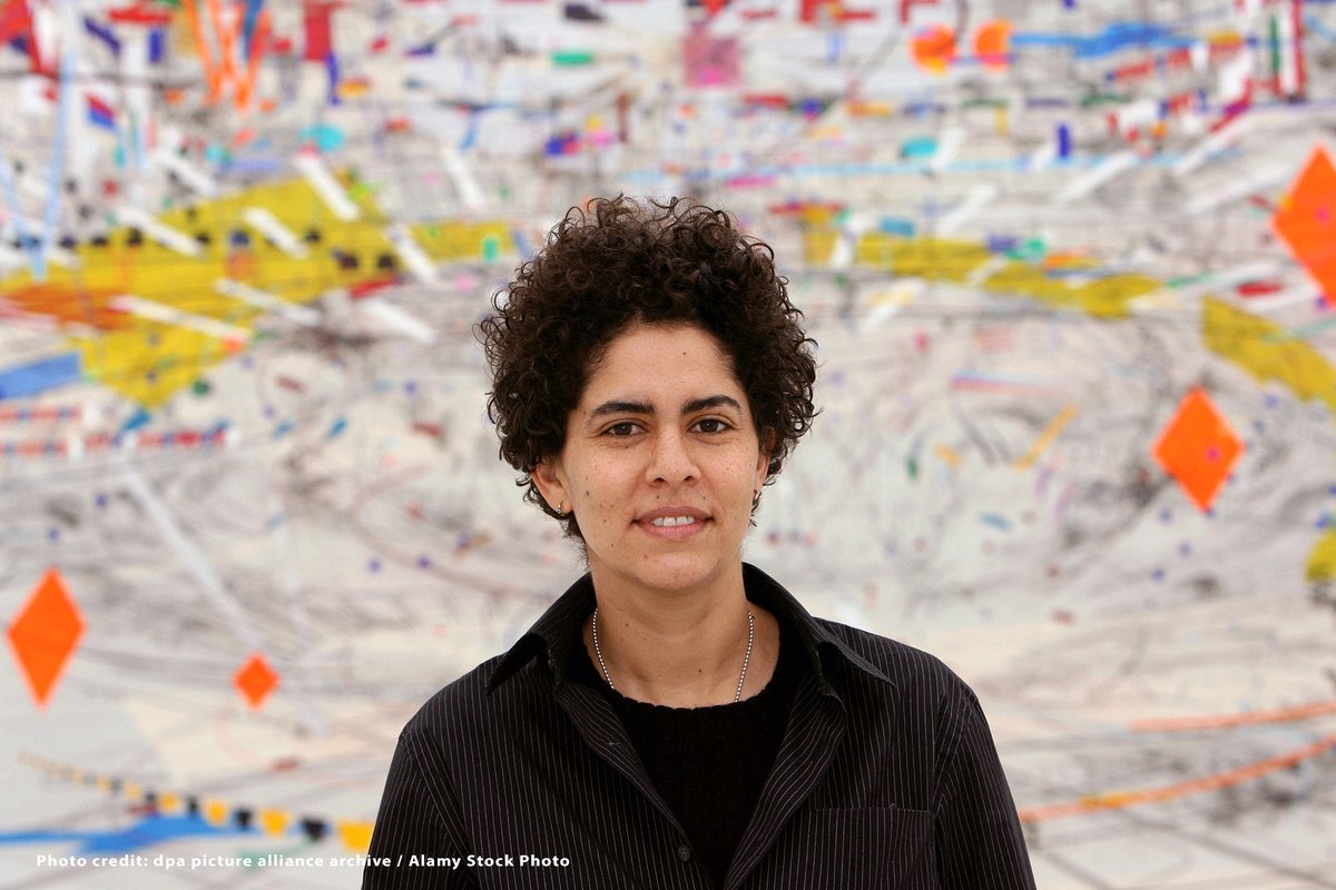  @JulieMehretu (b.1970)One of the most critically acclaimed artists in the U.S., the Ethiopian-born  artist is best known for her abstract paintings.In 2019, one of her works sold for $5.6 million with  @Sothebys, making her one of the most expensive living women artists