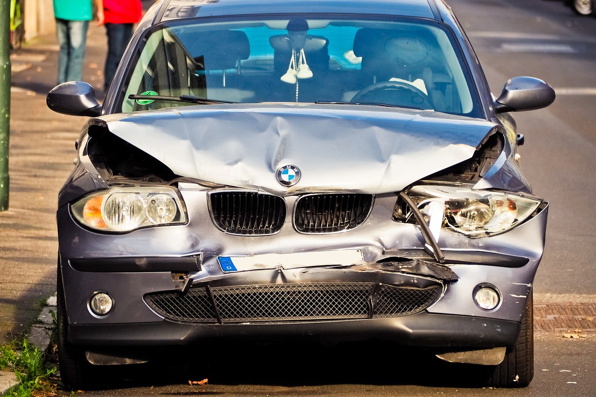 VIPAutoColl's tweet image. At VIP Auto Collision Repair, we service all makes and models. vipautocollisionrepair.com/services #BackGlassReplacement #OaklandAutoGlassServices #WindshieldReplacement