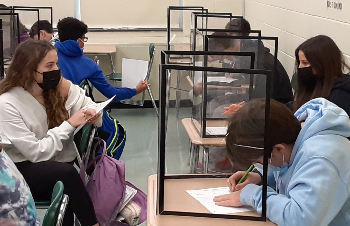 FTS_MathScience's tweet image. Mrs. Ioviero&apos;s students are comparing the graphs of linear and quadratic equations using mathematical tools like graph paper, rulers, graphing simulators, focused minds, inquisitive questions and thoughtful discussions. #MathStatMonth #FTS4rKIDS @DDEGambino @rioviero