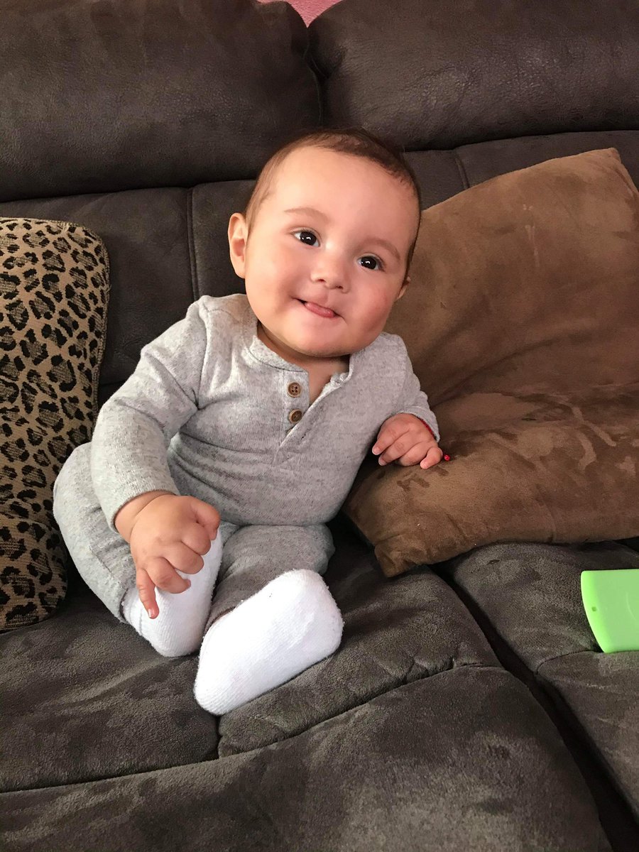 diegitokid's tweet image. Little model ❤️