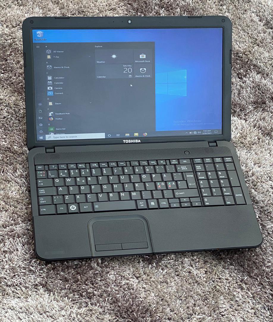 TechShackHQ's tweet photo. Neat Toshiba laptop  core i3 processor  500 hard drive  8gigabyte ram WiFi | Bluetooth | HDMI port  15.6 led screen  Charger  Price: 1950ghc https://t.co/Aw47V0Bc4x