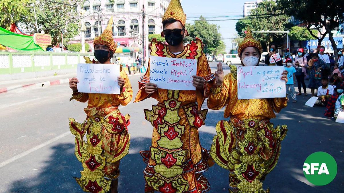 info_SRM_Photo's tweet photo. I, great Nat, have to descend in mortal world in February even though i normally am here in April. 
※the Nats are sprits of God who influence human affairs. 
#HearTheVoiceOfMyanmar #springrevolutioninmyanmar #WhatsHappeningInMyanmar #Myanmar #AgainstMyanmarMilitaryCoup https://t.co/RT99Gcq0nn