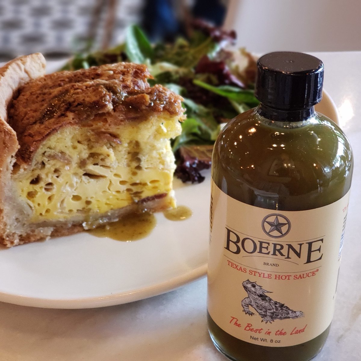 Let's get this Monday started!!
#Monday #hotsauce #quiche