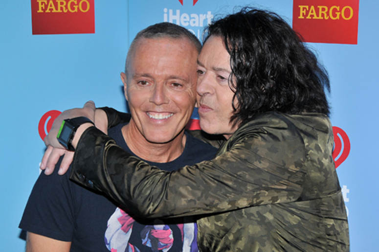 tearsforfears's tweet photo. feeling the love ❤️ https://t.co/vhI24MZLe3