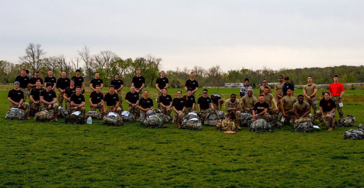 EKUARMY's tweet image. Last Friday, the Colonels of EKU participated in the Mountain Man Memorial March which consisted of a 26 mile ruck March in honor of those who lost their lives while on duty. Our Cadets were proud to march and carry on their legacies!
@ArmyROTC @eku #mmmm
flickr.com/gp/190179544@N…