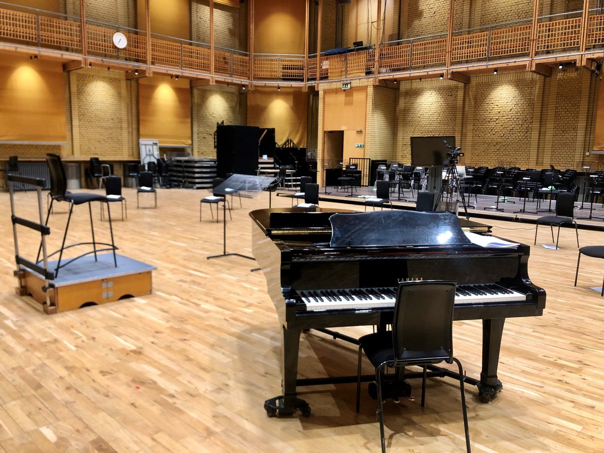 It's been fantastic to be able to welcome back some of our Children &amp; Youth Choruses this eve to their 1st in-person rehearsal since 09.03.20 (!) with other members singing along on Zoom. Big thanks to conductors Ula Weber (CC), Julian Wilkins (YC) &amp; James Keefe on the 🎹. 🙌👏