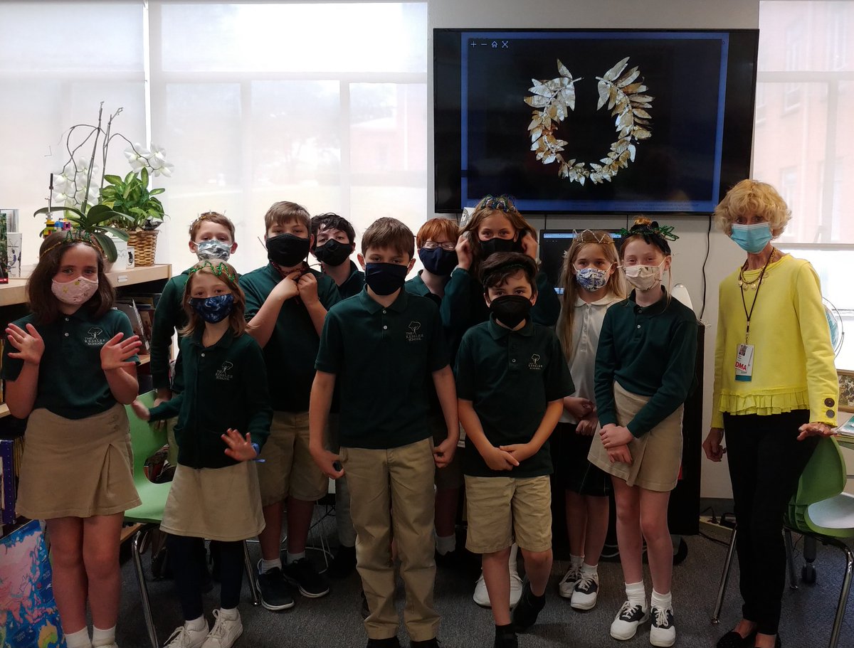 KesslerSchool's tweet photo. We hosted DMA's docent on campus to discuss some of their Ancient Greek collection that pertains to our Odyssey with Learning curriculum. Our students will be able to learn about Ancient Chinese civilization and artifacts.  We're excited to have this onsite visit opportunity! https://t.co/Sw0aCZolRs