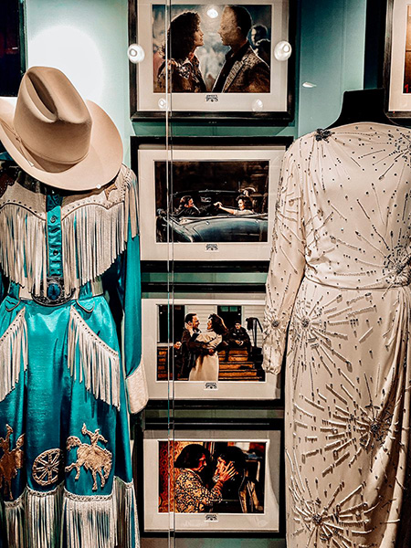 just also noting that last night roth became the oldest woman to win an oscar; and also that her patsy cline biopic outfits were so good they are now in the patsy cline museum