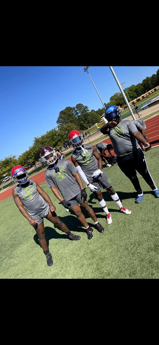TyBlanch4's tweet photo. Everybody Can’t Do What We Do🏝😈@unofor6 @nickstewart05 https://t.co/3HhlEgUssE
