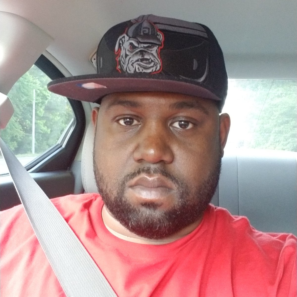 Joejavon25's tweet photo. #BeardEdition
How it started Vs How it’s going https://t.co/0mKW1KnjXj