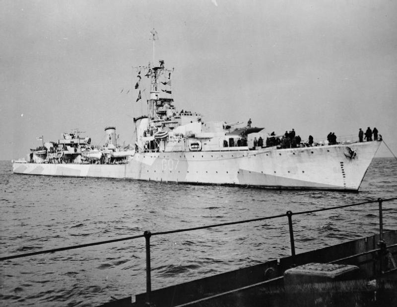 #OnThisDay in 1944, HMC Ships ATHABASKAN, HURON and HAIDA attack three German destroyers in a night battle off French Coast near Ushant, sinking T29 with gunfire. 

#BOA76 #WeRemember #RCNRemembers