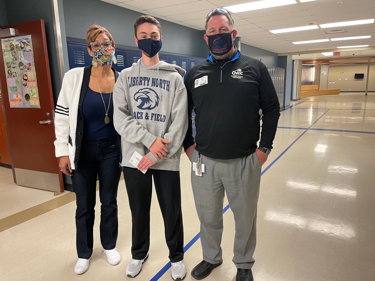 Noller7Director's tweet photo. Recently I was able to visit 4 very talented #NorthlandKC students who were finalist in our #NEBAworksKC logo contest.  They are pictured with their teachers &amp; principals.   Well done Victoria, Emilio, Jordan &amp; Brian.  Your ideas and logos were awesome! https://t.co/hQ92YumpbB