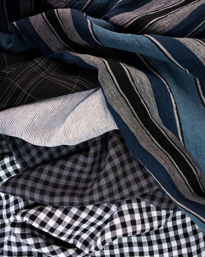 Gorgeous summery linens are here! We are feeling inspired for summertime sewing projects and these yarn-dyed linens are everything. Click the link in our bio to see the whole collection! ⁠
⁠
[Image Description: five different yarn-dyed linens in a va… instagr.am/p/COIvEgeMDGI/