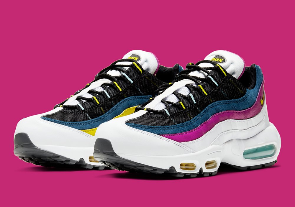 SneakerShouts's tweet photo. PRICE DROP:  40% OFF + free shipping on the Nike Air Max 95 "Cactus Flower" 

BUY HERE: https://t.co/bnjO1AhyQm https://t.co/IskXdj5g4R