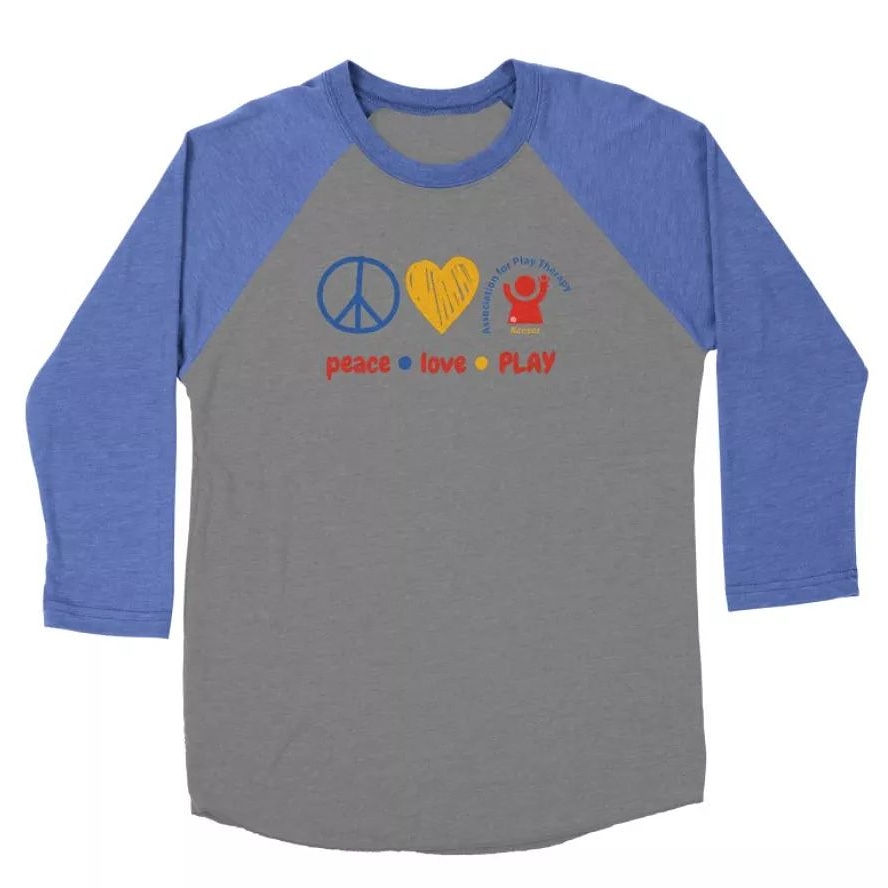 KansasAPT's tweet image. 🎉We know you have been waiting patiently for a new design in the shop...and here it is! ❤️

BONUS-Everything is on sale until 4/30! 

ksa4pt.threadless.com