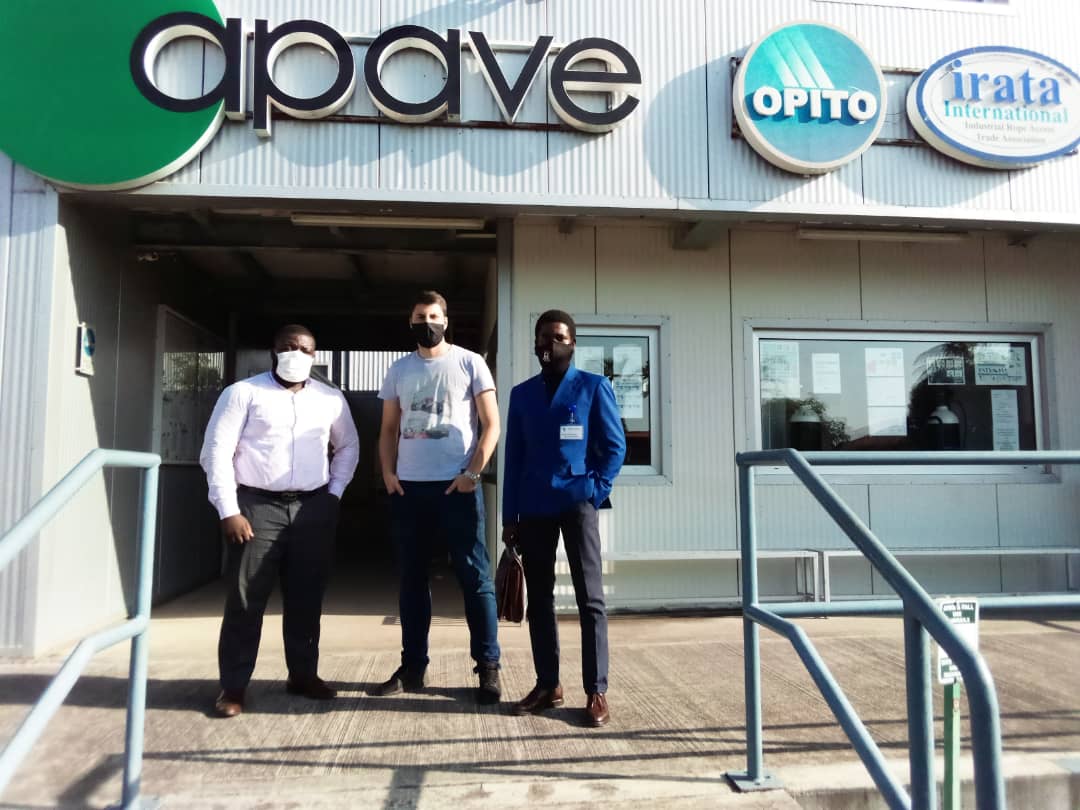 INBYRA1's tweet photo. Esta tarde el equipo de IES Ltd., hizo una visita a las instalaciones de @apave-malabo, toda una series de kits de seguridad y de entrenamientos.
#mientrasvescrisisseguimostrabajando https://t.co/Zg2mX4F2ux