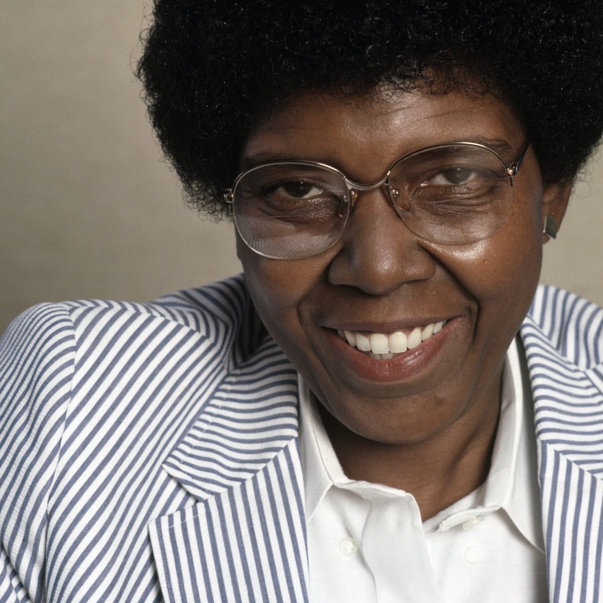Barbara Jordan, one of the greatest stateswomen of Texas and that this country has ever produced, was a lesbian. Fitting that Houston, her hometown, was the 1st major city to elect an openly gay mayor (Annise Parker).   https://reviews-and-ramblings.dreamwidth.org/4139108.html 