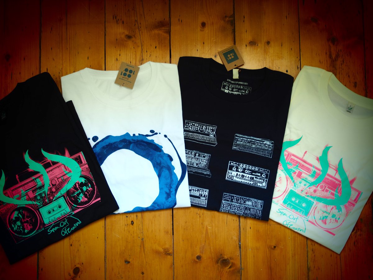 Doing the 'ton'...

Fresh (in every sense 😎) delivery from @weare1of100 ...with new #SynthWorldCup (@olifreke) & @Hanpeel #FirWave garments joining existing 'buttery smooth' #SpunOutOfControl T-shirts

Strut your stuff & get yours in time for summer here: weare1of100.co.uk/t-shirts/spun-…