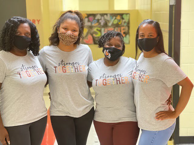 #StrongerTogether #BetterTogether <a href="/DarrenClayEDU/">Darren Clay</a> <a href="/ConleyHillsES/">Conley Hills ES</a> 5th grade team 🙌🏾👏🏾