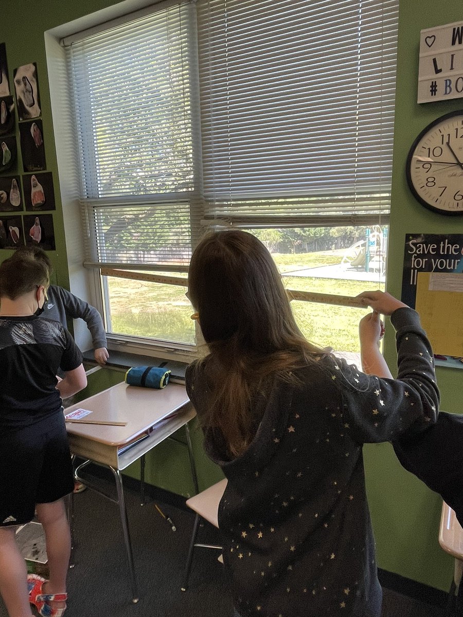 MINNICKNATION's tweet photo. Took a quick opportunity to do a measurement scavenger hunt to starts today’s lesson... DID YOU KNOW.... your fingernail could be a benchmark unit???? 🤯 #minnicknation #measurementconversions https://t.co/inWd0JaDJl