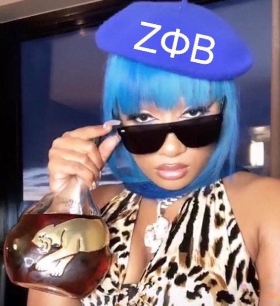 mmaya_mmarie's tweet photo. It’s lit!! Welcome to the family!💙🕊 https://t.co/JQS6wys6Cf