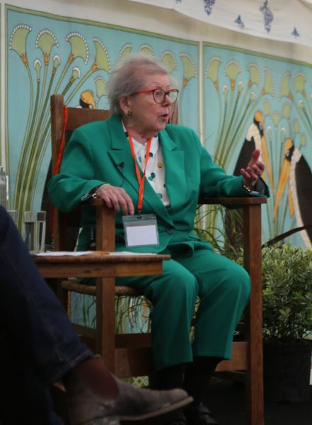 I know that, personally, Barbara was most delighted and moved to have been invited back to her beloved Cornwall to discuss her memoir at  @NCornBookFest with  @PNovelistGale and  @PetrocTrelawny. Here she is, rocking a fabulous suit.