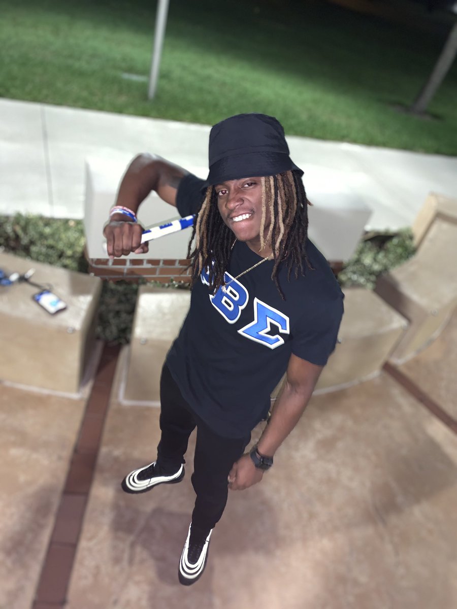 __MrAmbition's tweet image. “To make something happen especially something involving violence or angry feelings” 💥

-Σpark 

#ACE
#Spring21
#Phibetasigma
#Zetaxisigma