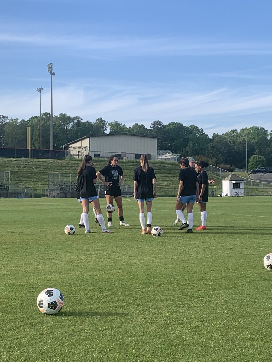 SPGirlsSoccer's tweet photo. One hour away! Let’s go Jags!! https://t.co/GhWSmihswx