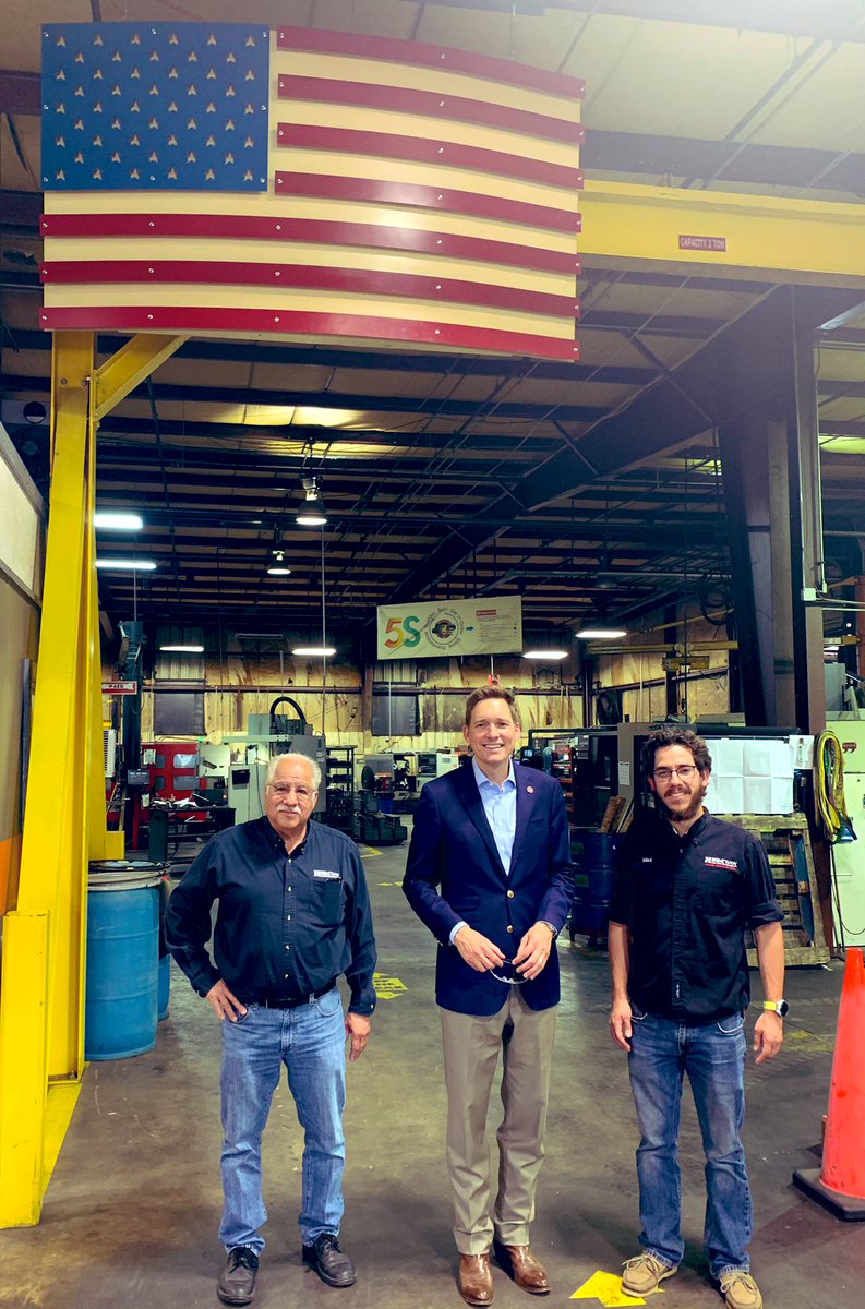 Stopped by the MidAmerica Industrial Park today. Always enjoy my visits as it’s always growing! Pictured is a look at Pryor’s First Robotics program and a visit to HE&amp;M Saw, a wonderful Oklahoma grown company. #OklaProud