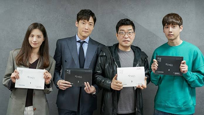 nanasgirlie's tweet photo. Just imagine how close is Nana with the sunbaes she worked with:  Hyun Bin, Yoo Ji Tae, Jeon Do Yeon, So Ji Sub, Son Hyun Joo, Yoon Kye Sang, Kim Kim Seo Hyung, Park Sung Woong, Bae Seong Woo.Some of them sent food trucks to Nana while filming https://t.co/dklyALsKZW
