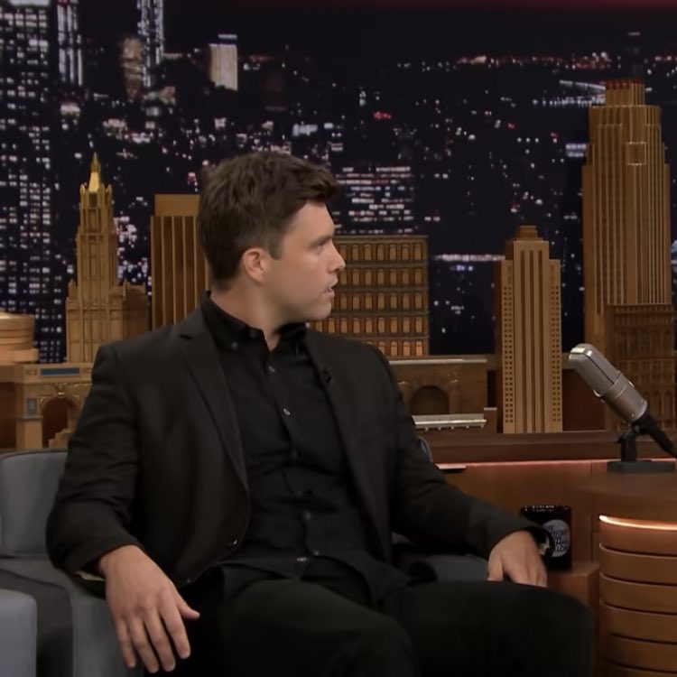 colin jost went on fallon looking like this ONCE and everyday since i’ve worn some variation of this outfit. https://t.co/WDRq8UjOTe