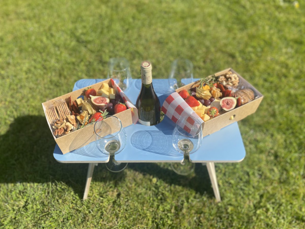 KDFoodco's tweet photo. Picnic in style this summer 😍

@FlyingElephantP mini picnic table and our delicious mini boxes available to order for delivery on @Thetaste_ie 
Now! Link to order 👇🏻

https://t.co/rkz8K8PgSi https://t.co/JIMI6hhjES