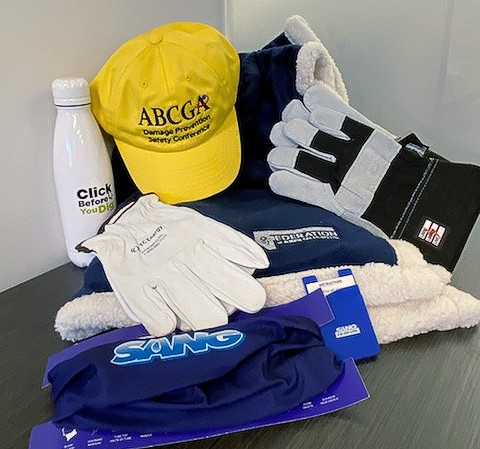 How do you #DigSafe? Share a photo and show us how. You will be entered into a draw to win a prize. #Alberta