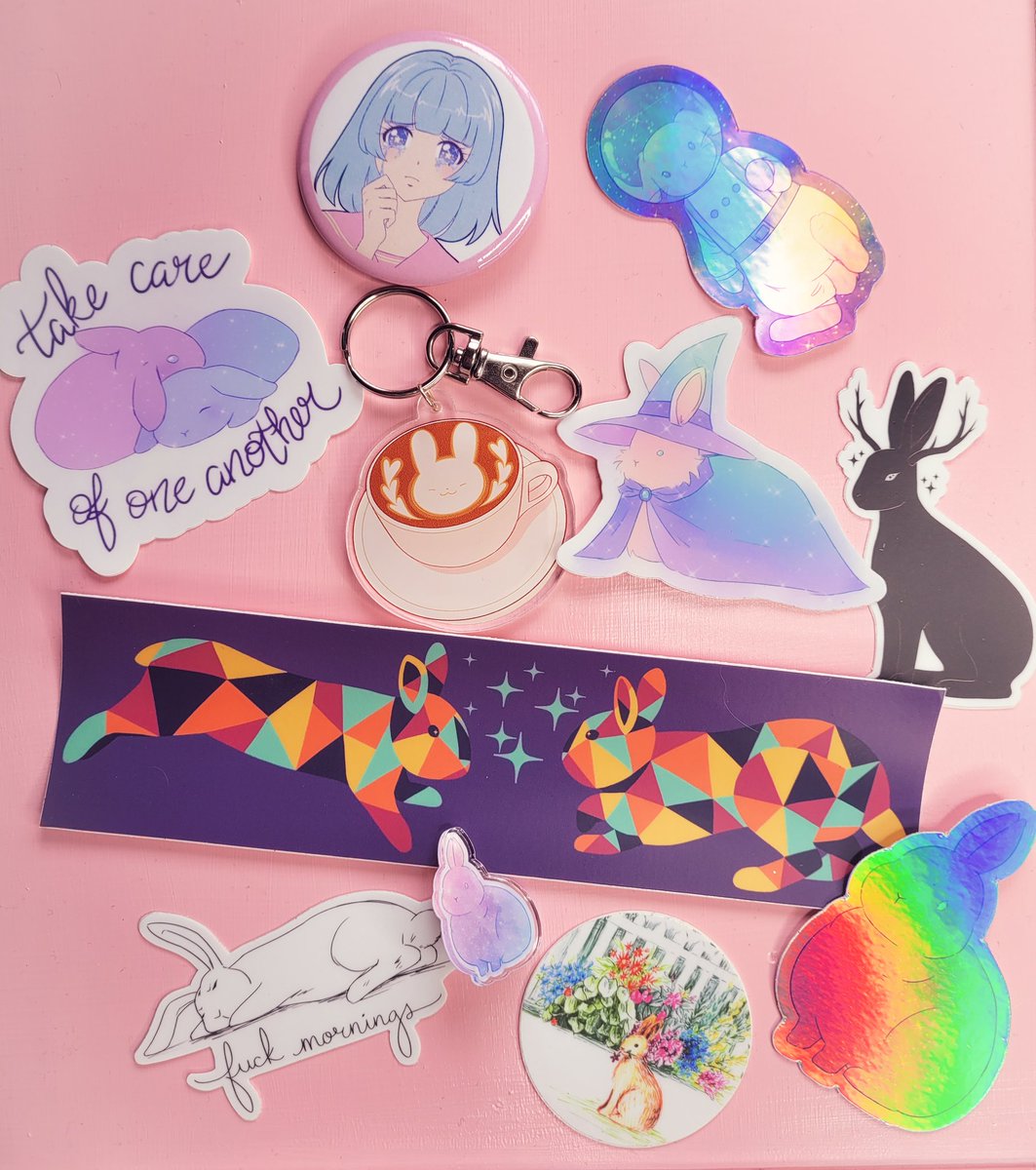 happy #bundaymonday! i'm still trying to clear out the remaining in my etsy shop so i can close it down. these are the remaining designs that i have available! please help me get rid of this stuff!!
etsy.com/shop/lalalychee
