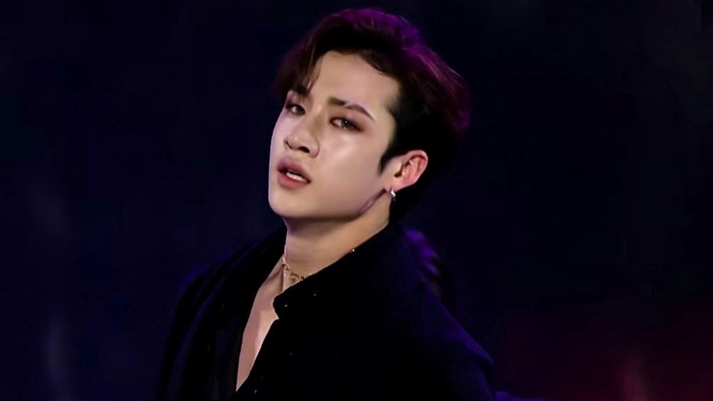 bchanarchive's tweet photo. it’s time to bring back this powerful bangchan https://t.co/sDa6GMTRhE