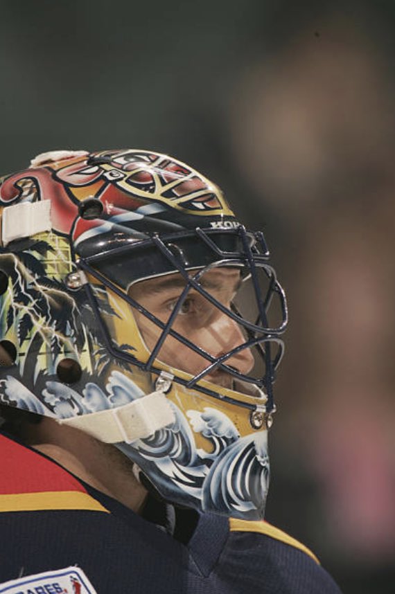 That time when Luongo came back to the Panthers and rocked the same paint job. #flapanthers