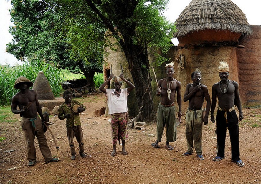 This African tribe from Togo and Benin were experts in penis enlargement way before plastic surgery  #Thread