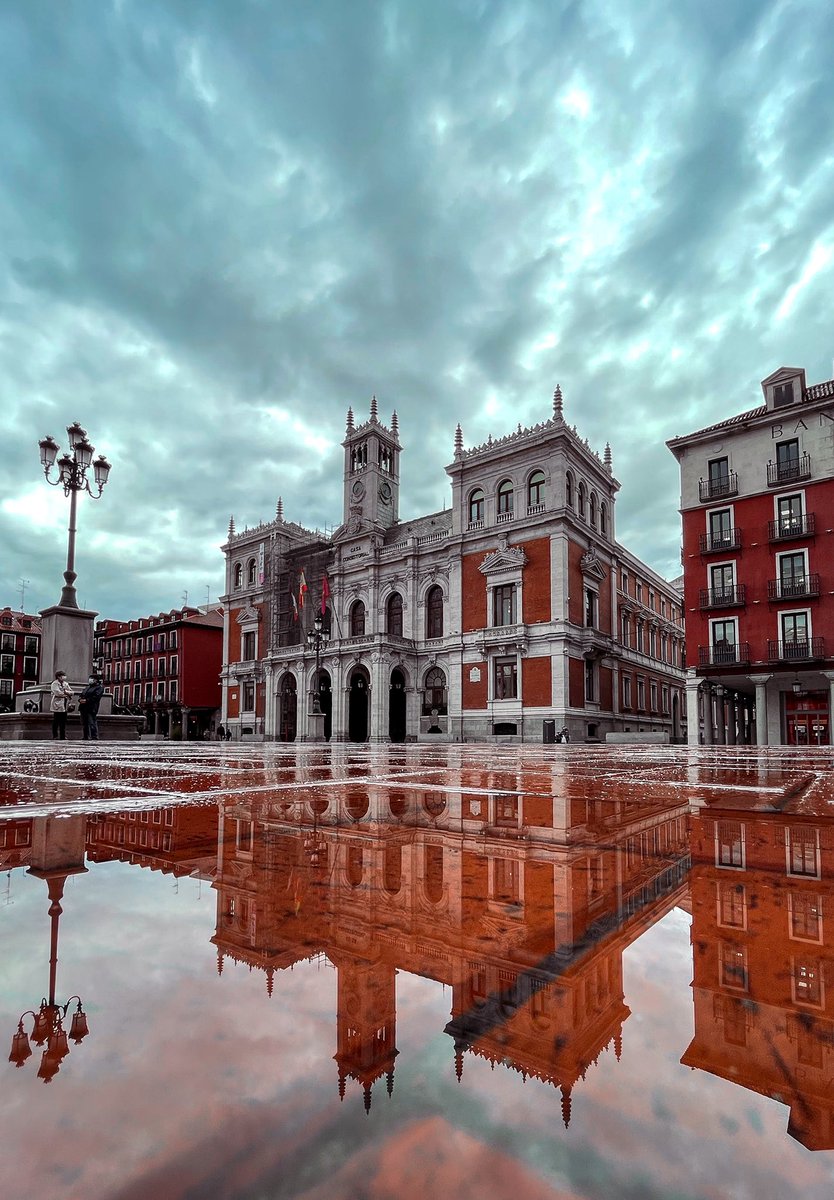kike_iba's tweet photo. 📍Valladolid tras la lluvia https://t.co/KMG6PfFqtS