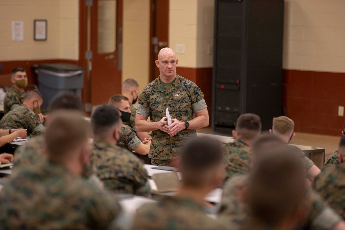 Today @CMC_MarineCorps told 2nd Lieutenants at The Basic School, that there is no “Book for every situation,” he said “It's the SNCO and Officer relationship” that allows a unit to persevere through adversity. As @USMC SNCOs we do not bear the weight of command, we share in it!