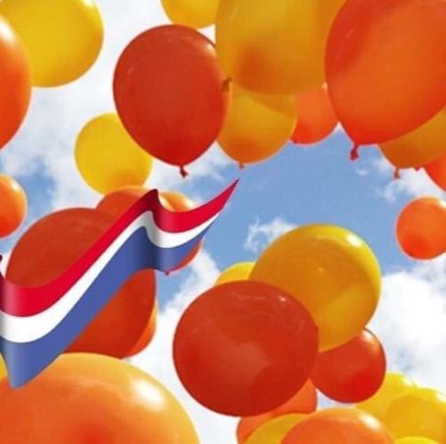 👑 KONINGSDAG 👑 Zijn wij gesloten.. maar de 28e staan wij weer voor u klaar! Dan mogen wij eindelijk weer open en kunt u zonder afspraak bij ons binnen stappen! Wij kijken er enorm naar uit! Tot snel!😁
#douglassneek #parfumeriesneek #sneek
